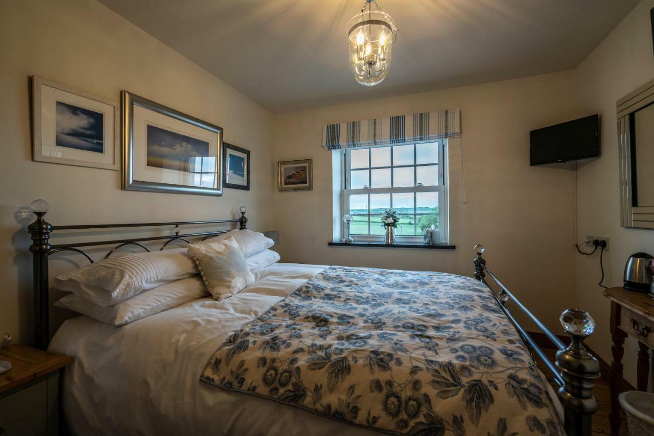 카멜퍼드 Melorne Farm B&B 외부 사진