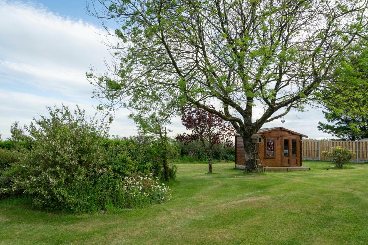 카멜퍼드 Melorne Farm B&B 외부 사진