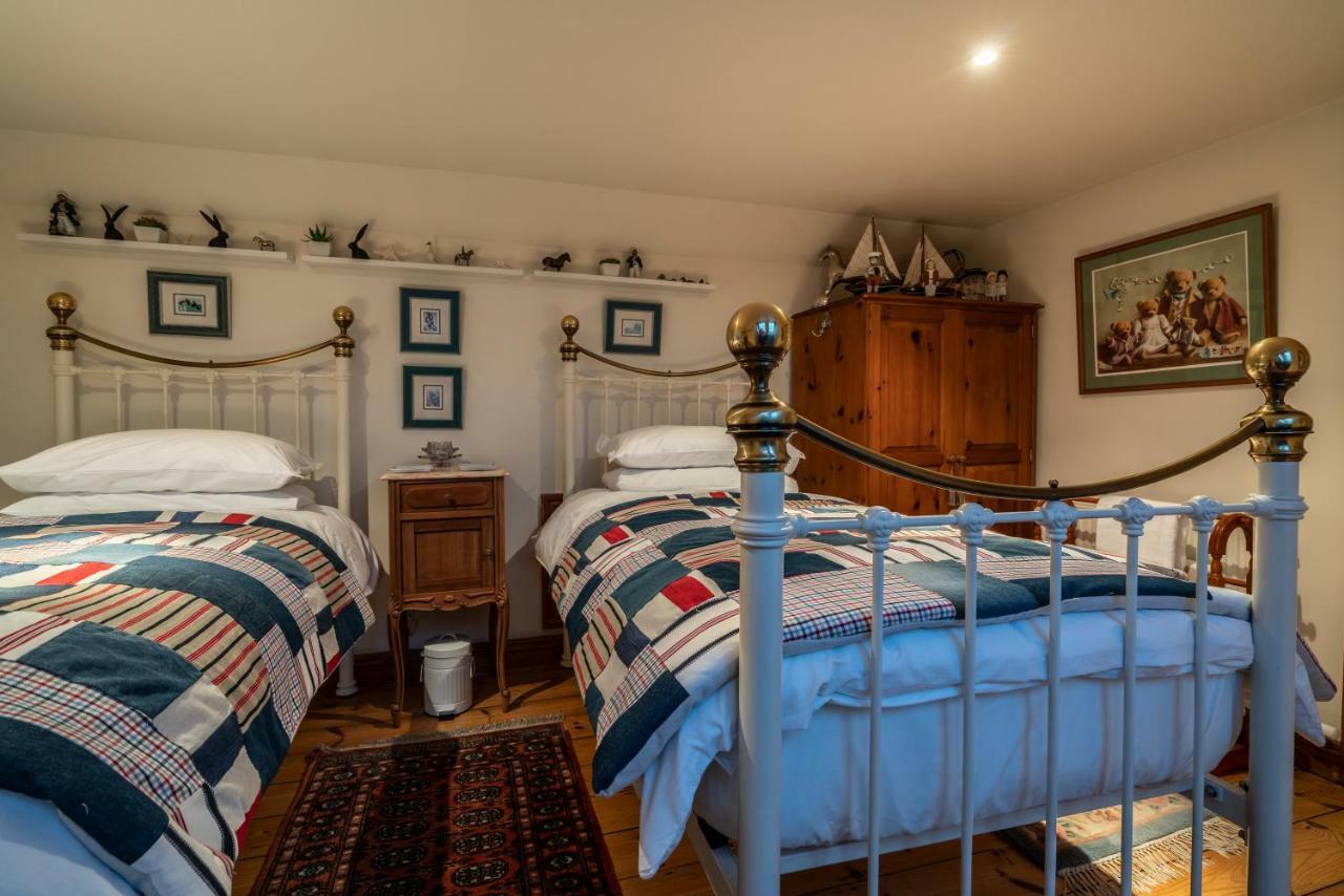 카멜퍼드 Melorne Farm B&B 외부 사진